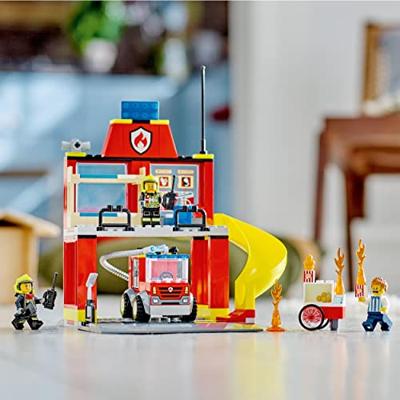 Lego City 60375 Brandweerkazerne en Brandweerwagen