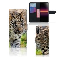 Sony Xperia L4 | Telefoonhoesje | Met pasjeshouder | Baby Luipaard - thumbnail