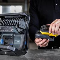 Scangrip Connector DeWALT Accu 18V - 03.6142C - thumbnail