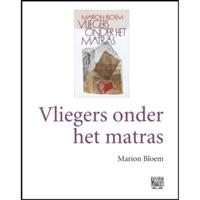 Vliegers onder het matras (grote letter) - POD editie - Marion Bloem - Paperback (9789029583978) - thumbnail