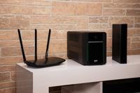 UPS SAI APC Easy UPS 900 W - thumbnail