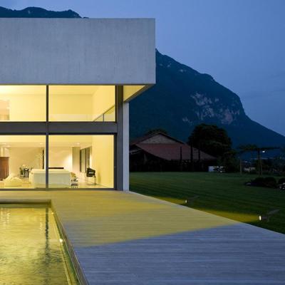 LUMI GARDEN Set van 2 spots Spotlight solar LED Spiky - Warm wit licht - 34 cm LUMI GARDEN Set van 2 spots Spotlight solar LED Spiky - Warm wit licht - 34 cm