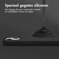 Accezz Liquid Silicone Backcover met MagSafe iPhone 16 Pro Telefoonhoesje Zwart - thumbnail