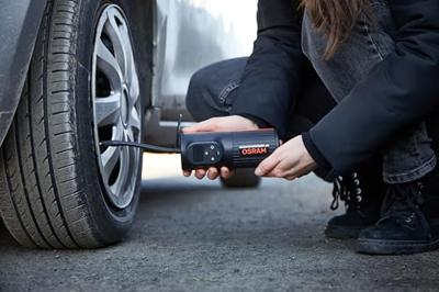Osram Automotive OTIR2000 Compressor TYREinflate 2000 8.3 bar Opbergbox/tas, Digitaal display, Met werklamp