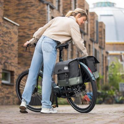 Gerecyclede dubbele fietstas Urban Proof 40 liter - groen/grijs Gerecyclede dubbele fietstas Urban Proof 40 liter - groen/grijs