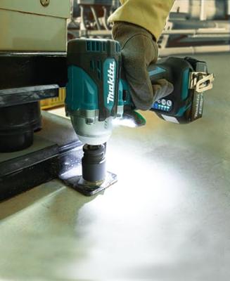 Makita DTW300Z DTW300Z Accu-slagmoersleutel 330 Nm 18 V Aantal meegeleverde accus: 0 Li-ion Zonder accu
