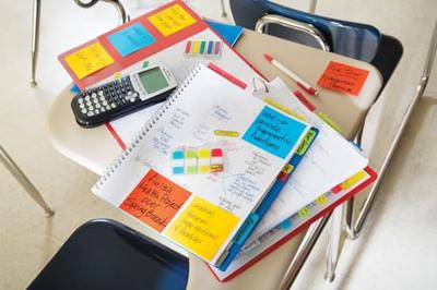 Post-it index Strong, ft 15,8 x 38,1 mm, blister met 4 kleuren, 10 tabs per kleur Post-it index Strong, ft 15,8 x 38,1 mm, blister met 4 kleuren, 10 tabs per kleur