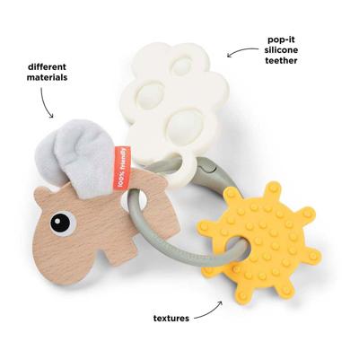 Done By Deer zintuiglijke activiteitenring blije wolken Done By Deer zintuiglijke activiteitenring blije wolken