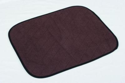HYGION Wasbare onderlegger stoel 40 x 50cm bruin 1 Stuks HYGION Wasbare onderlegger stoel 40 x 50cm bruin 1 Stuks