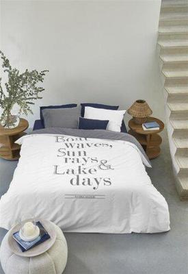 Rivièra Maison Riviera Maison Dekbedovertrek Lake Days - Marineblauw 240x200/220 cm Rivièra Maison Riviera Maison Dekbedovertrek Lake Days - Marineblauw 240x200/220 cm