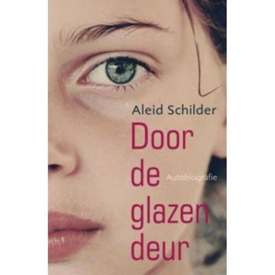 Door de glazen deur (Paperback)