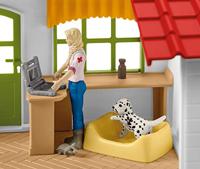 Schleich Dierenartspraktijk met Figuur + Dieren en Accessoires - thumbnail
