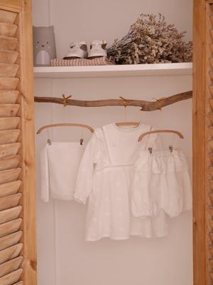 Feestelijke babyset: jurk, pofbroek en haarband wit
