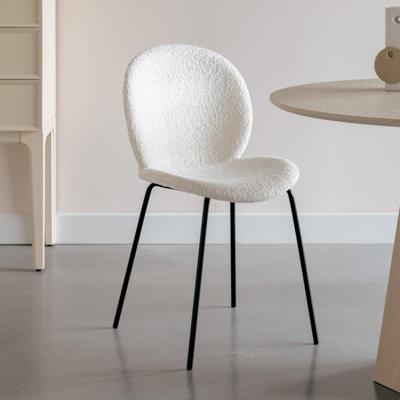 Zuiver Eetkamerstoel 'Bonnet' Teddy, kleur Off White
