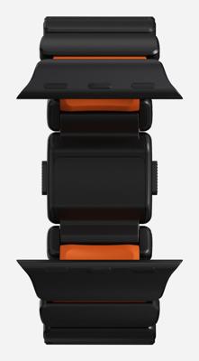 Nomad Stratos Titanium Strap Apple Watch 44mm / 45mm / 46mm / 49mm Zwart/Ultra Orange
