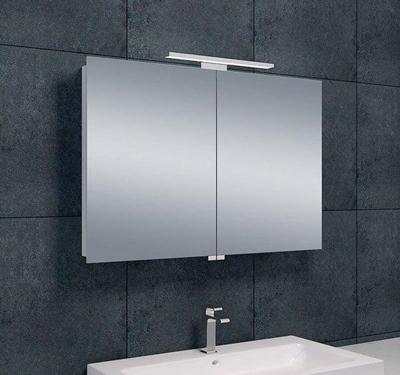 Spiegelkast Wiesbaden met Led Verlichting 90x60 Aluminium Spiegelkast Wiesbaden met Led Verlichting 90x60 Aluminium