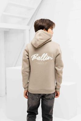 Ballin Amsterdam Echoes Of The Urban Wild Hoodie Kids Beige - Maat 152 - Kleur: Beige | Soccerfanshop Ballin Amsterdam Echoes Of The Urban Wild Hoodie Kids Beige - Maat 152 - Kleur: Beige | Soccerfanshop