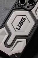 Urban Armor Gear Monarch Pro MagSafe Case Backcover Apple iPhone 16 Pro Carbon MagSafe compatible - thumbnail