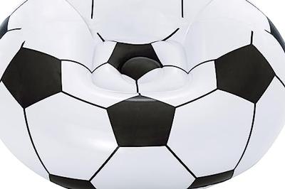 Bestway Gigantische Voetbalstoel 114x112x66 cm +6 jaar Binnen en Tuin 75010 Bestway Gigantische Voetbalstoel 114x112x66 cm +6 jaar Binnen en Tuin 75010