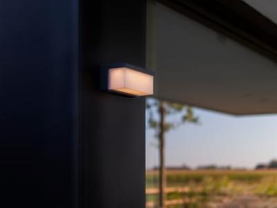 Buitenlamp hybride zon zwart Zelna solar + 220 v gevelverlichting grijs LED warm wit 19 cm