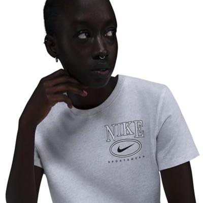 Nike Streatwear Club SS Casaul T-shirt Dames L/40.