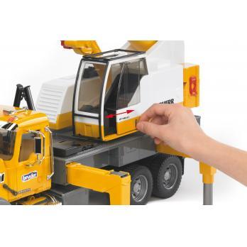 bruder MACK Granite Liebherr Kraanwagen modelvoertuig - thumbnail