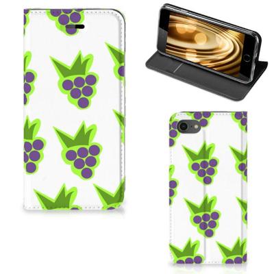 iPhone 7 | 8 | SE (2020) | SE (2022) | Flip Style Cover | Druiven iPhone 7 | 8 | SE (2020) | SE (2022) | Flip Style Cover | Druiven