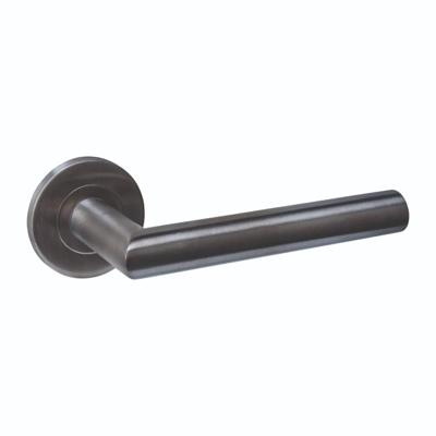 Intersteel deurkruk Q 01 op rozet 52x6mm pvd antraciet Intersteel deurkruk Q 01 op rozet 52x6mm pvd antraciet