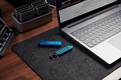 Kingston IronKey Keypad 200C USB-stick 128 GB Blauw IKKP200C/128GB USB-C Kingston IronKey Keypad 200C USB-stick 128 GB Blauw IKKP200C/128GB USB-C