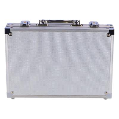 Pokerset In Koffer 200 Delig Met 2 Decks Speelkaarten en Fiches Pokerset In Koffer 200 Delig Met 2 Decks Speelkaarten en Fiches