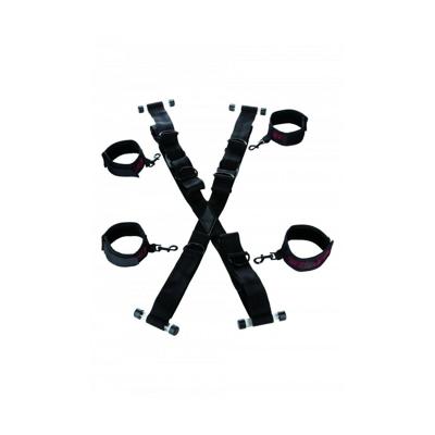 Scandal - Over De Deur Gekruist Restraint Set
