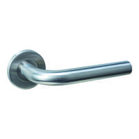 Intersteel DeurklinkQ 02 op rond rozet RVS - 1335.102202 - thumbnail