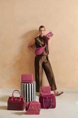Pip Studio Frances Schoudertas Medium Streep Roze Pip Studio Frances Schoudertas Medium Streep Roze