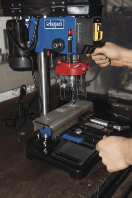 Scheppach Tafelboormachine DP16VLS 500W snelspanboorkop 3 tot 16mm 600 - 2600 rpm