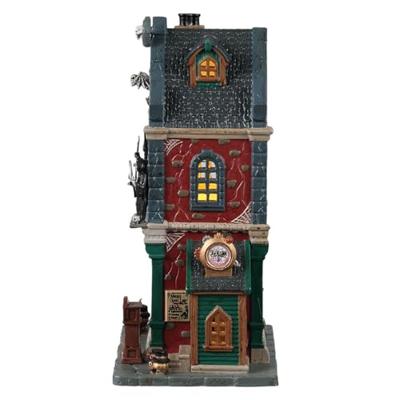 Lemax b.a. freyed clocksmith, b/o led verlicht huisje Spooky Town 2022