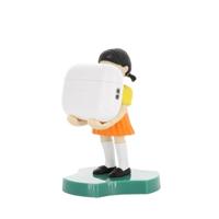 Squid Game Holdems Mini Holder Young-Hee Girl 10 cm - thumbnail