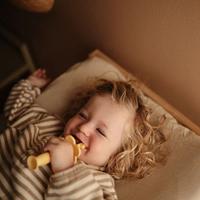 Mushie aankleedkussenhoes Retro Stripes - thumbnail