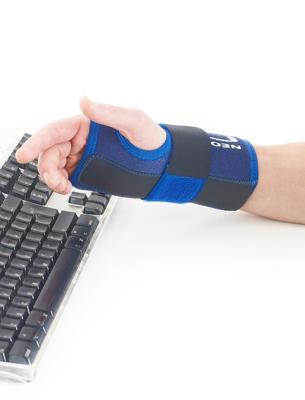 Stabiliserende polsbrace | Links | Universele maat | Klittenband | Continu warmtetherapie | Neo G | PR79055-L