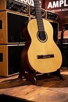 Ortega OWGS-1 gitaar statief hout donkerbruin - thumbnail