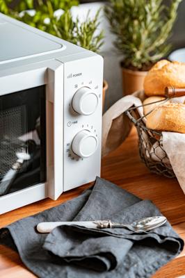 Magnetron Adler AD 6205 Wit Zwart 700 W 20 L - thumbnail