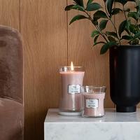 Woodwick Vanilla & Sea Salt Medium Candle - thumbnail