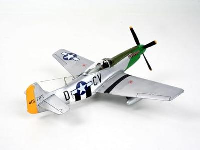 Revell 1/72 P-51D Mustang Revell 1/72 P-51D Mustang