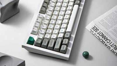 Keychron q5 max-p1 rgb mechanisch toetsenbord (wit, us lay-out (qwerty), gateron jupiter red, 96%, rgb leds, ksa double-shot pbt, hot swap, knob, 2.4ghz | bluetooth 5.1 | usb-c)