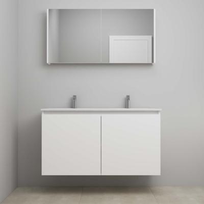 On-Line Badkamermeubelset - 120 cm - Voorgemonteerd - Greeploos 2 Deuren - Porseleinen Wastafel - 2 Kraangaten - Spiegelkast - Mat Wit