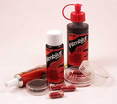 https://www.cchobby.nl/theaterbloed-rood-18-ml-1-fles