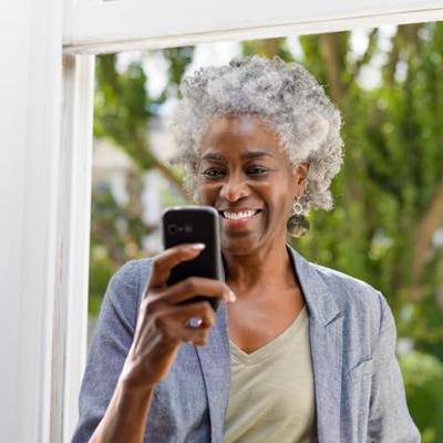 Doro 5860 Eenvoudige Seniorentelefoon Zwart