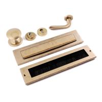 Hardbrass Voordeurset Pragma/Silvia compleet rechtswijzend SKG3 met kerntrekbeveiliging - messing getrommeld - thumbnail