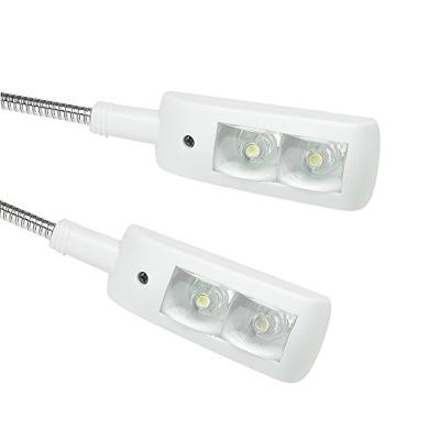 Adam Hall Dubbele LED zwanenhalslampjes op batterijen wit