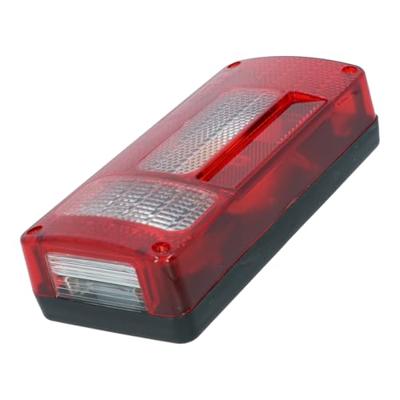 Carpoint achterlicht 12 Volt met 6 functies 220 x 100 mm rechts Carpoint achterlicht 12 Volt met 6 functies 220 x 100 mm rechts