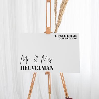 Welkomstbord bruiloft mr. en mrs. Modern Welkomstbord bruiloft mr. en mrs. Modern